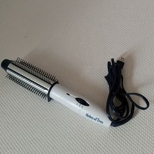 Helen of Troy Heated Curling Brush
